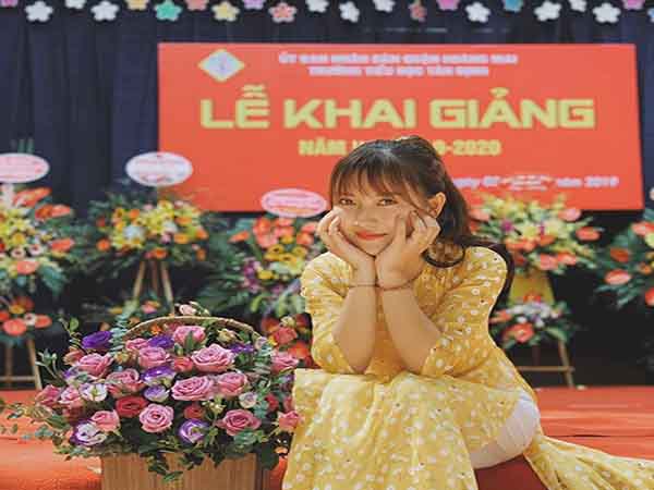 Đi chơi thấy giáo viên mua vé số con gì may mắn