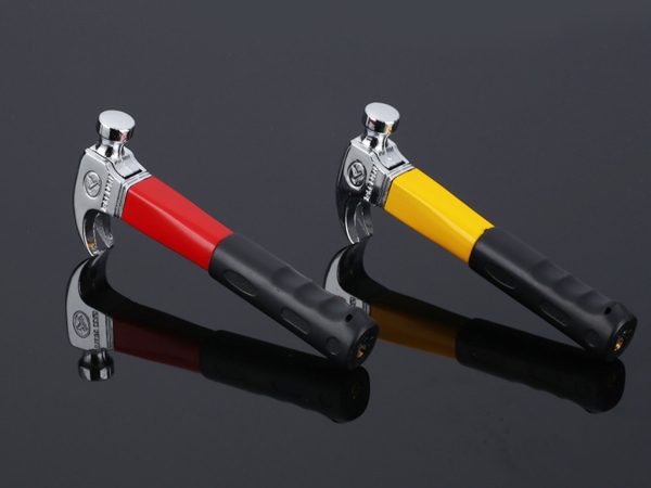 Chiêm bao thấy cái búa cảnh báo nguy hiểm cận kề?